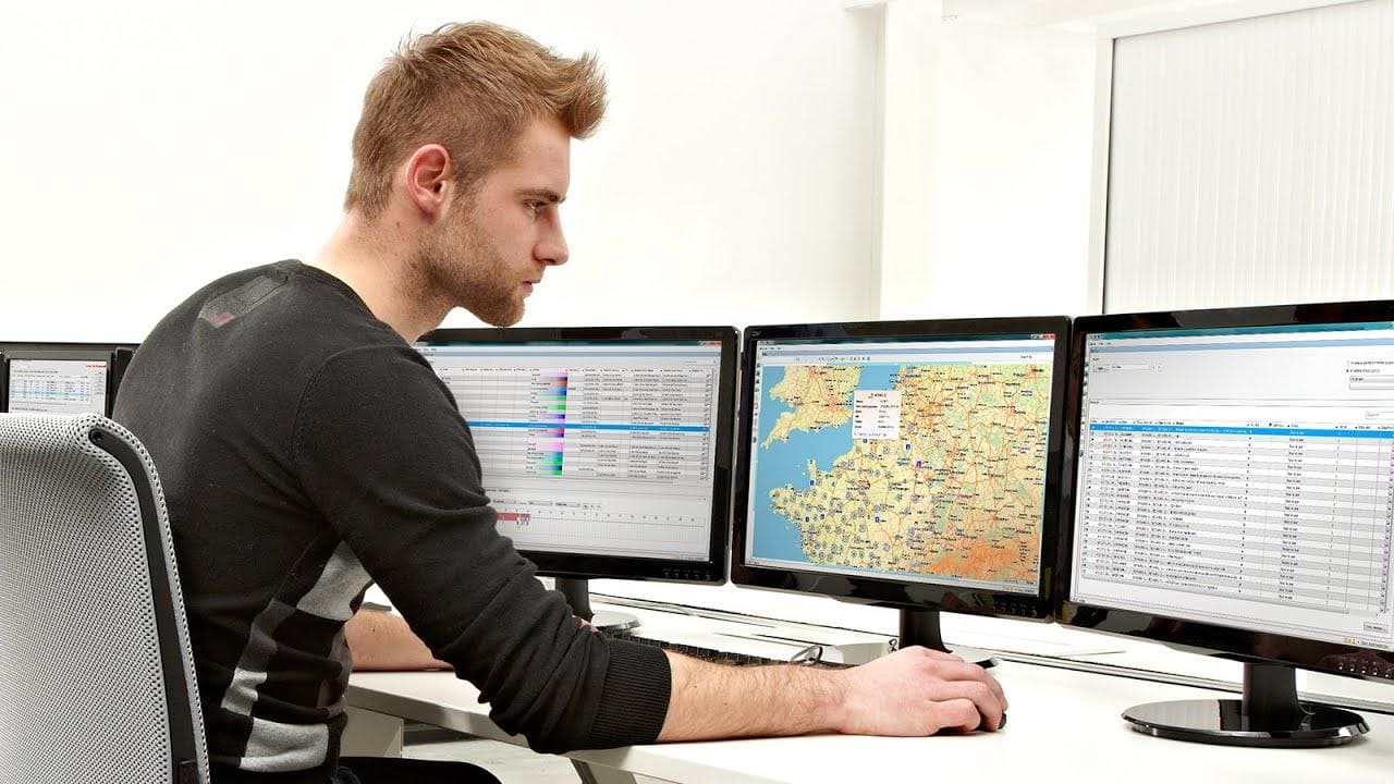 Browser-Based GIS: Seamless Spatial Insights, No Installation Needed